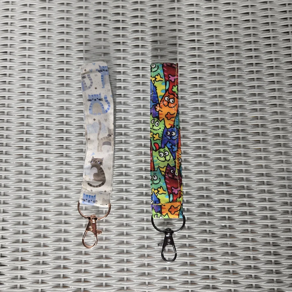 Colorful Cartoon Cats Keychain Set